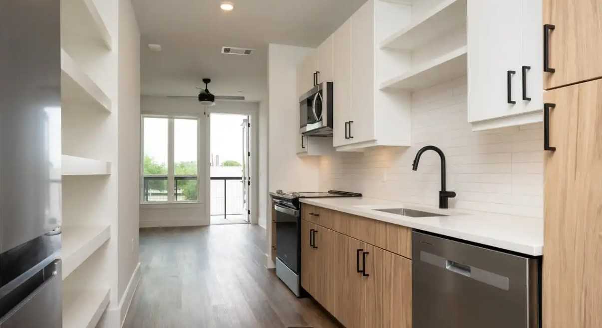 Addison Rd #3355C - Photo 5 of 33