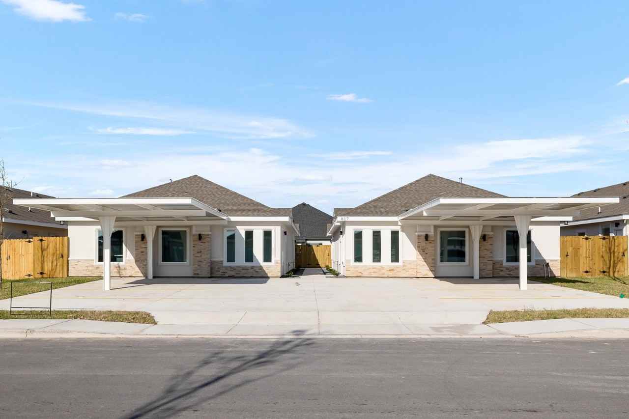 1007 N Woodson Ave #1 - Photo 2 of 13