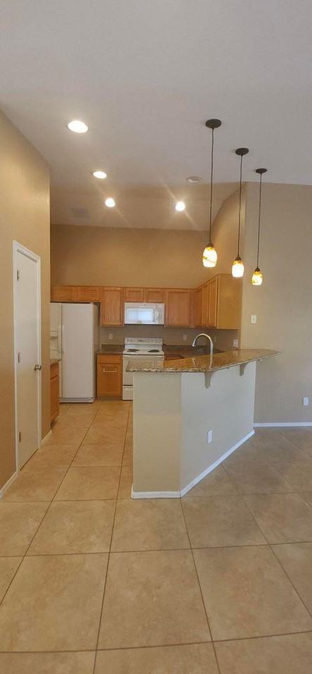 10979 North Double Eagle Court - Photo 2 of 10