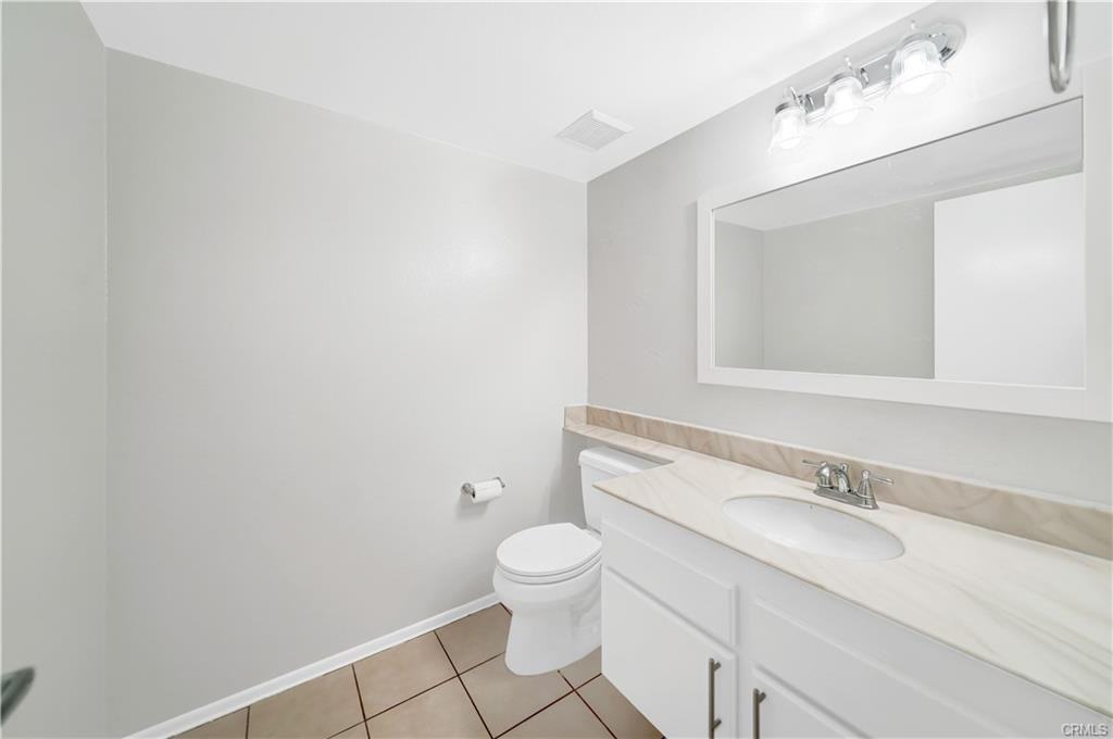 11 Star Thistle - Photo 2 of 8