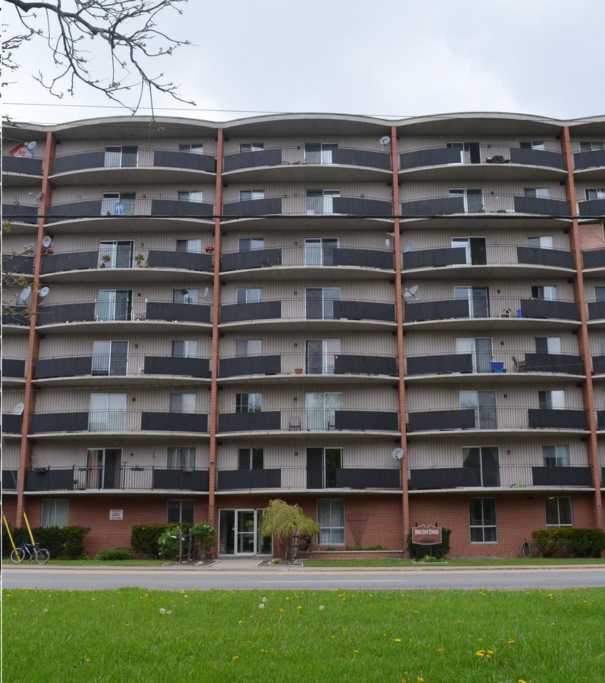 Parkview Tower Apartments 76 Tecumseh Rd E, Windsor, ON N8X 2P7