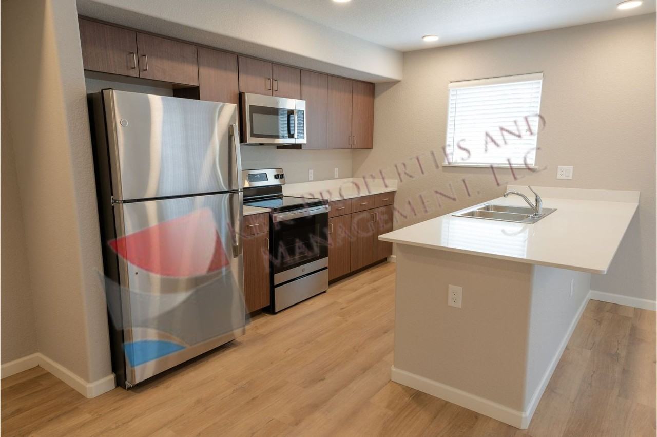 Timberview Apartments - Photo 4 of 28