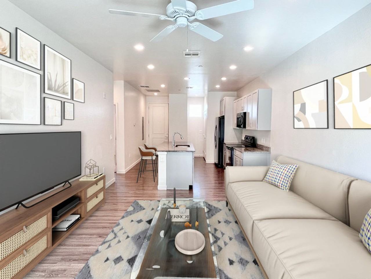 Eminence at Moon Mountain - Photo 2 of 44