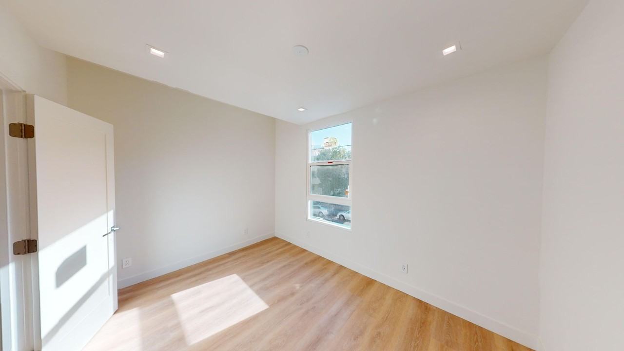 El Cerrito Place | Newly Upgraded - Photo 6 of 11