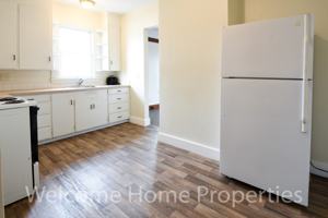featured image of 329 S 3rd Ave