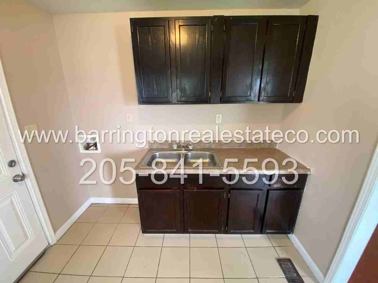 3513 Avenue D - Photo 3 of 5