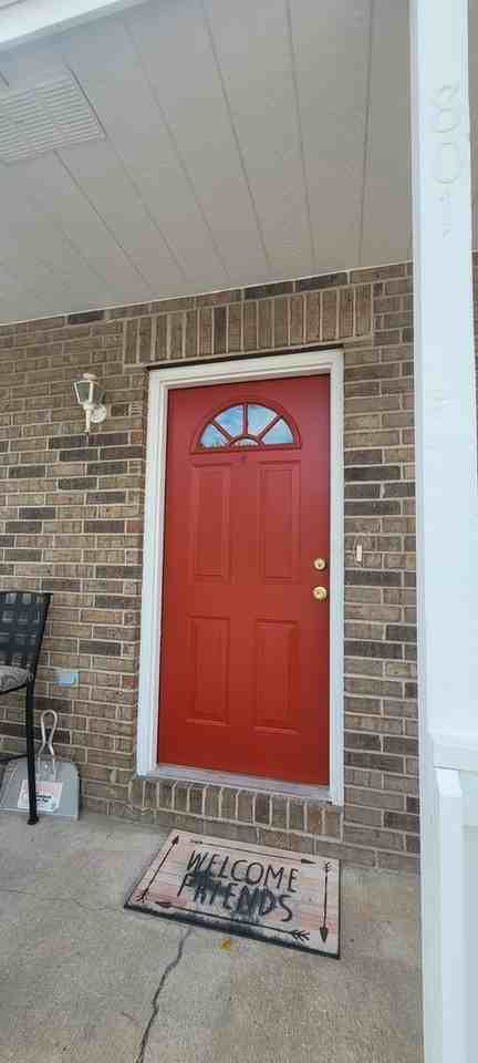 801 Johnson Cir - Photo 2 of 23