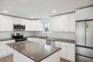 featured image of 1421 Spruce Ave