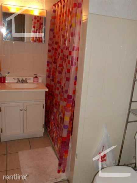 76 Egmont St - Photo 3 of 7