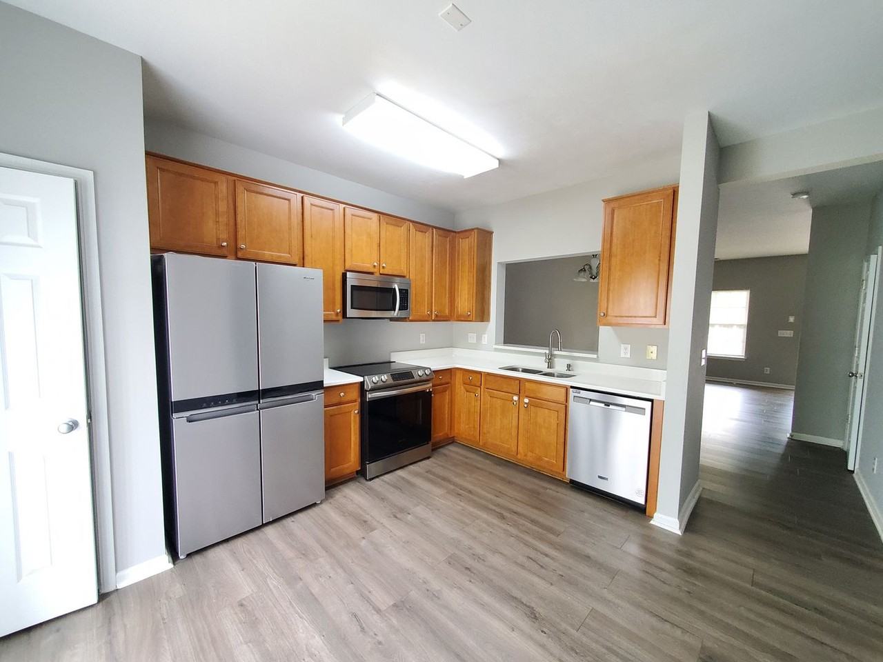 3031 Summerfield Ridge Ln - Photo 4 of 15