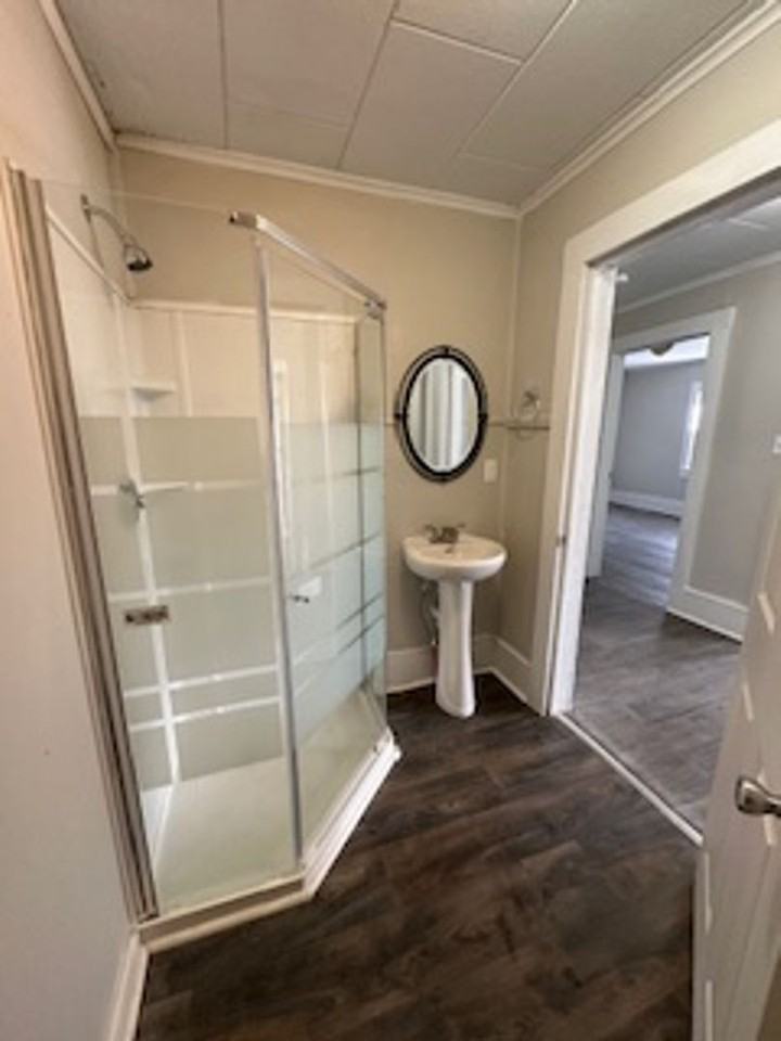48 Williams St - Photo 4 of 13