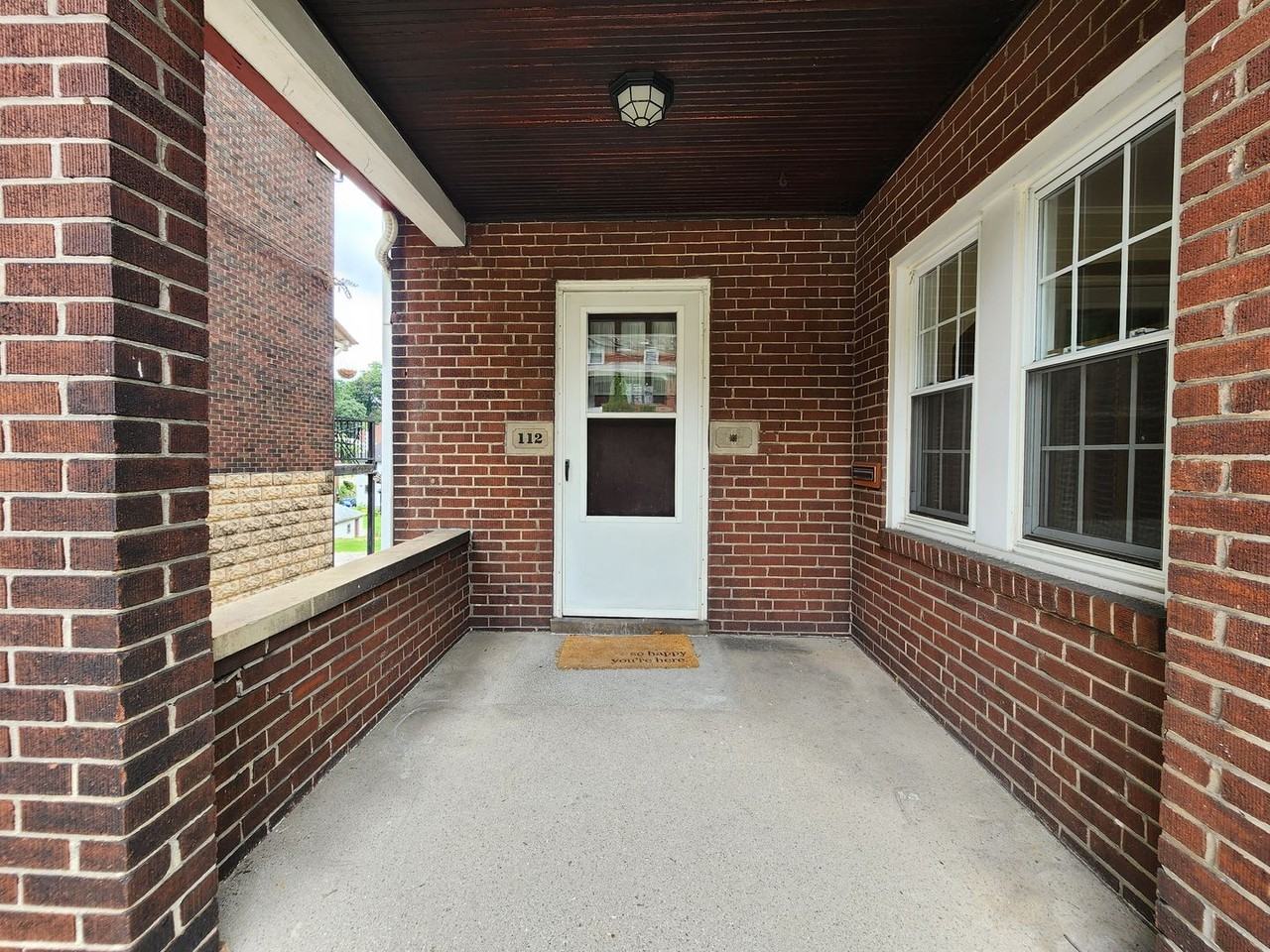 112 Lloyd Ave - Photo 2 of 30