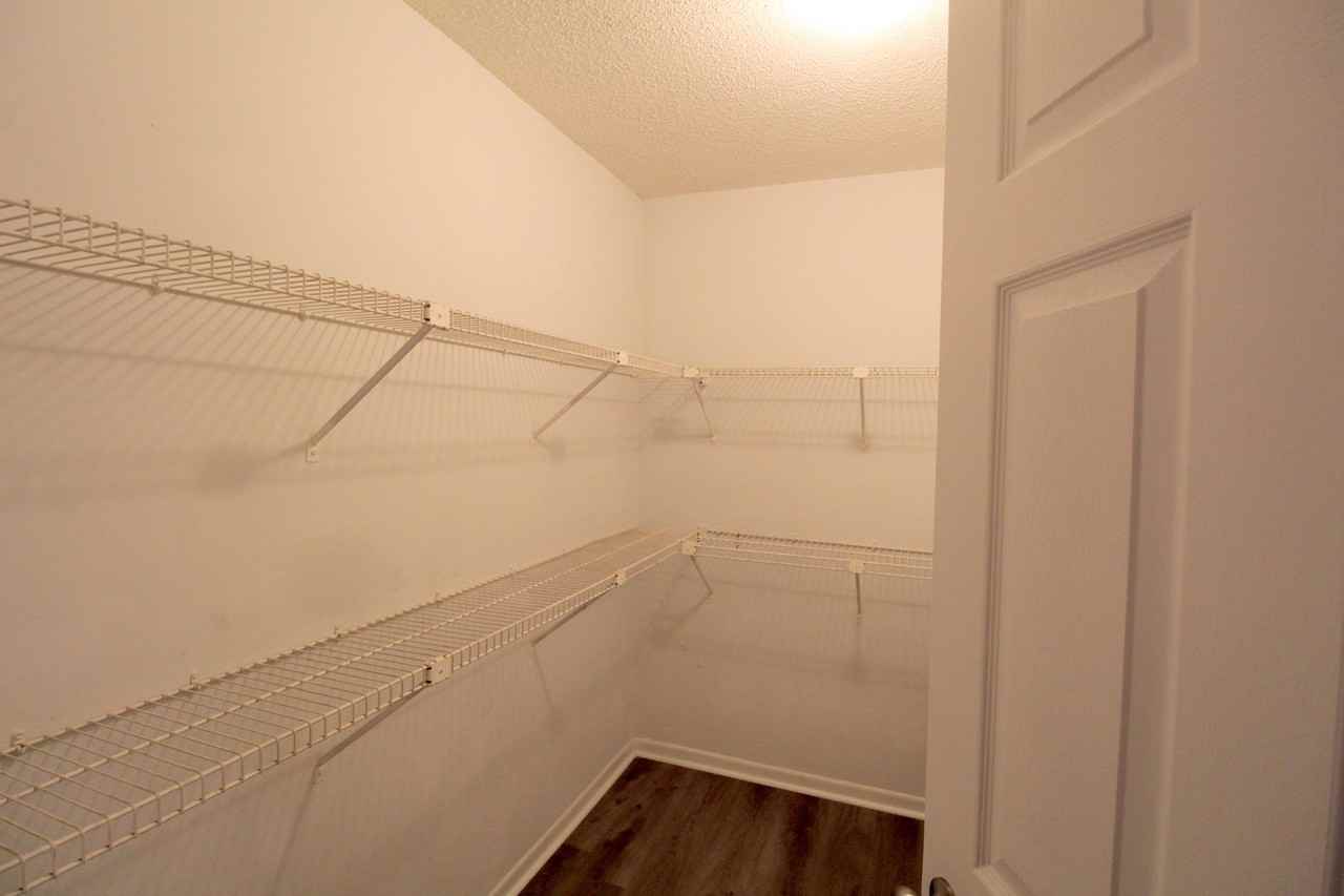 1330 Hunters Road - Photo 3 of 19