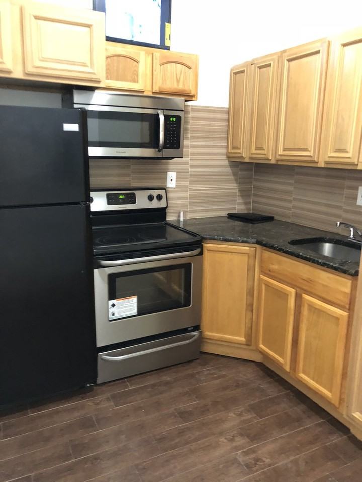 1608 W Susquehana Ave - Photo 3 of 34