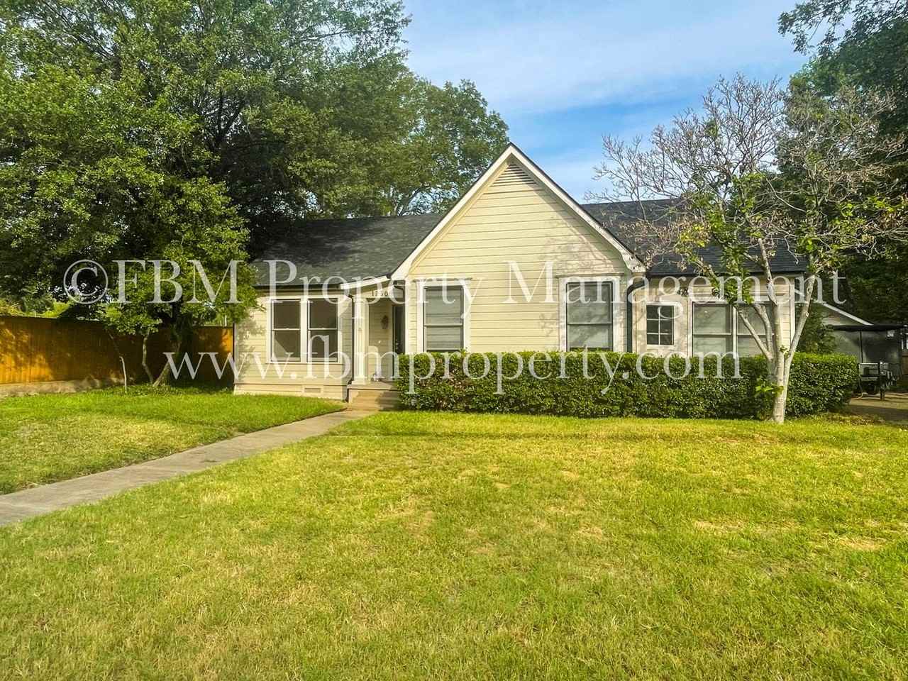 3rd Ave 1230 / Par McCa - MS - Photo 2 of 31