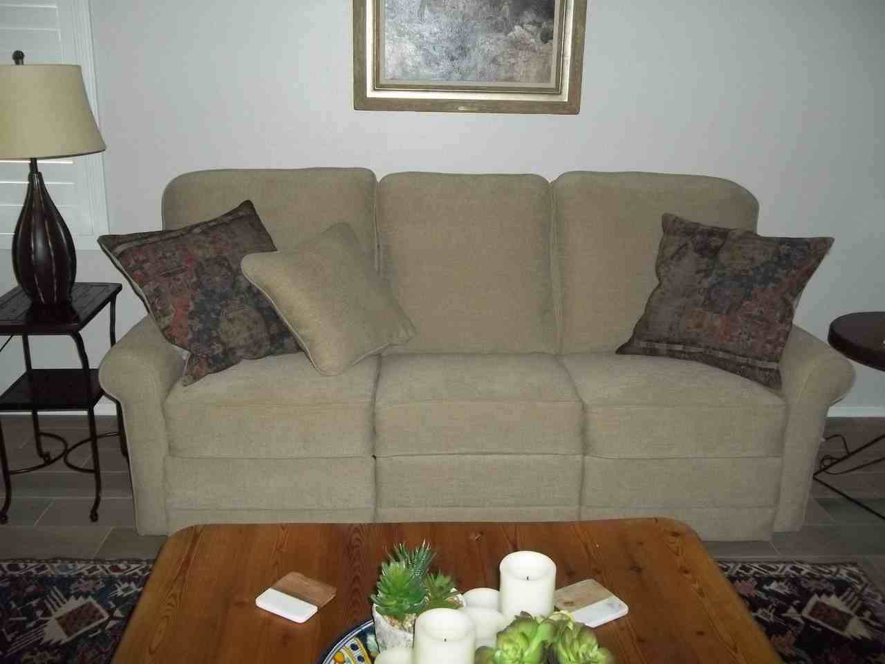 8404 S Thorne Mine Ln - Photo 3 of 6