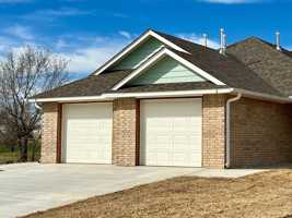 featured image of 1307 Sw Tennessee Ave