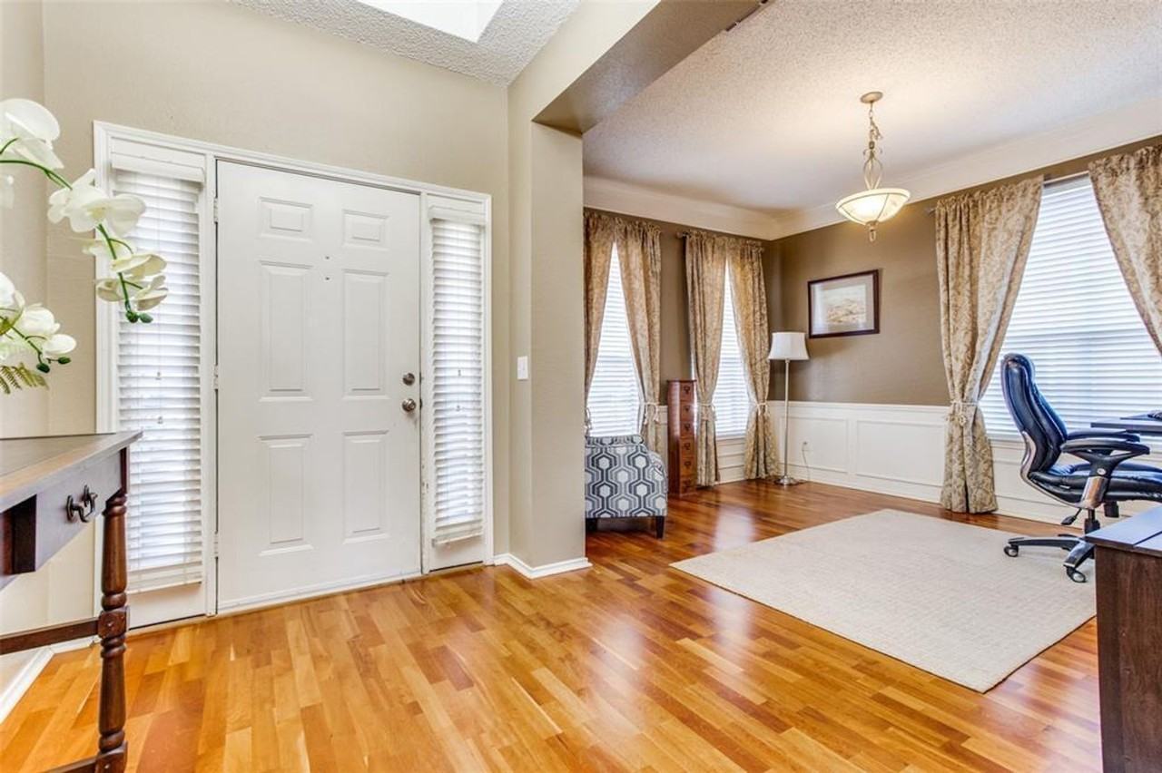 10305 Preston Vineyard Dr - Photo 2 of 20