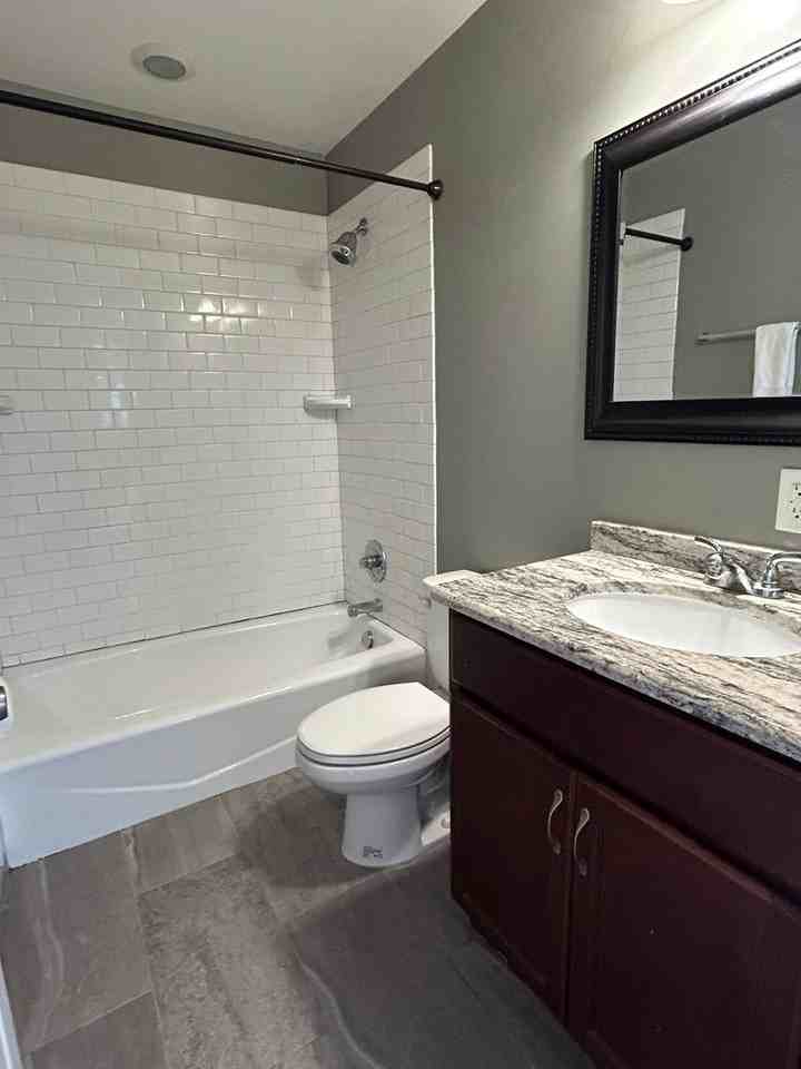 3424 Deerwood Rd - Photo 6 of 14