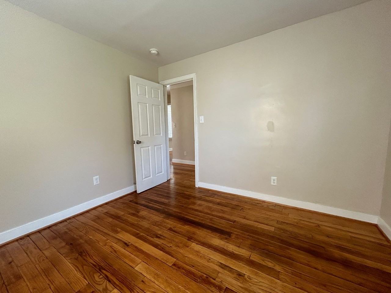 3424 Deerwood Rd - Photo 7 of 14