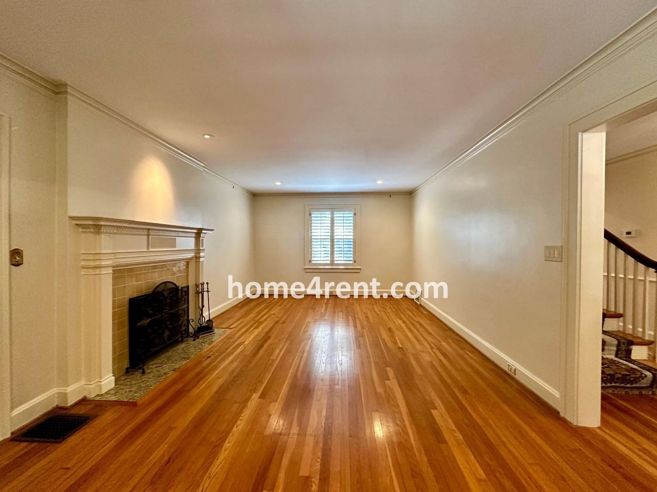 211 W 66th St - Photo 6 of 43