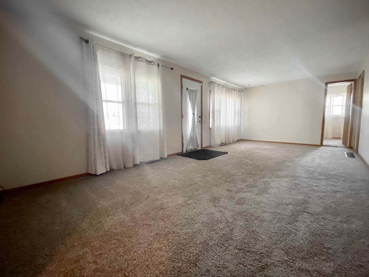 116 30th St S - Photo 2 of 17