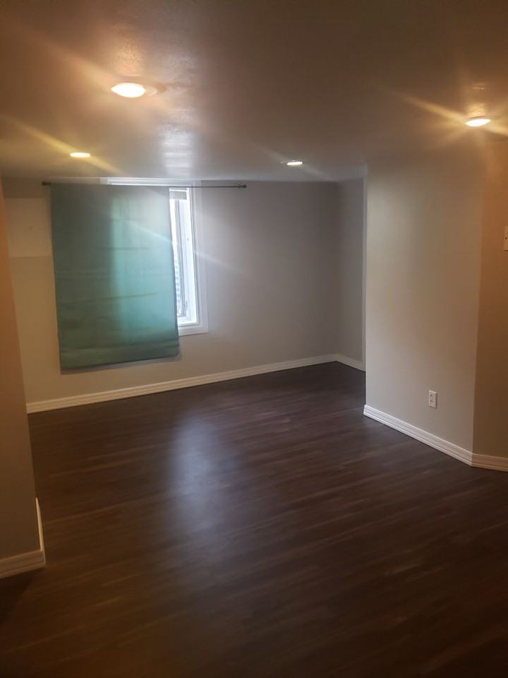 346 Wyoming Avenue - Photo 2 of 17