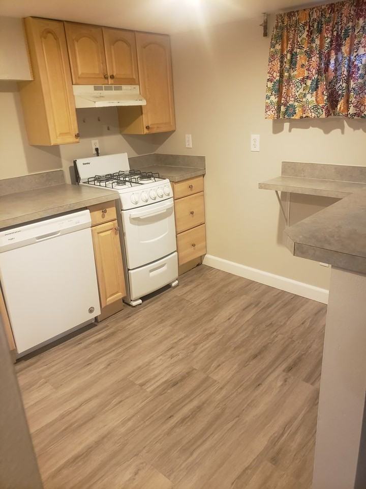 346 Wyoming Avenue - Photo 6 of 17