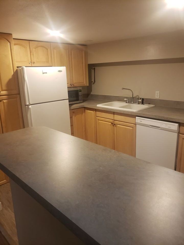 346 Wyoming Avenue - Photo 7 of 17