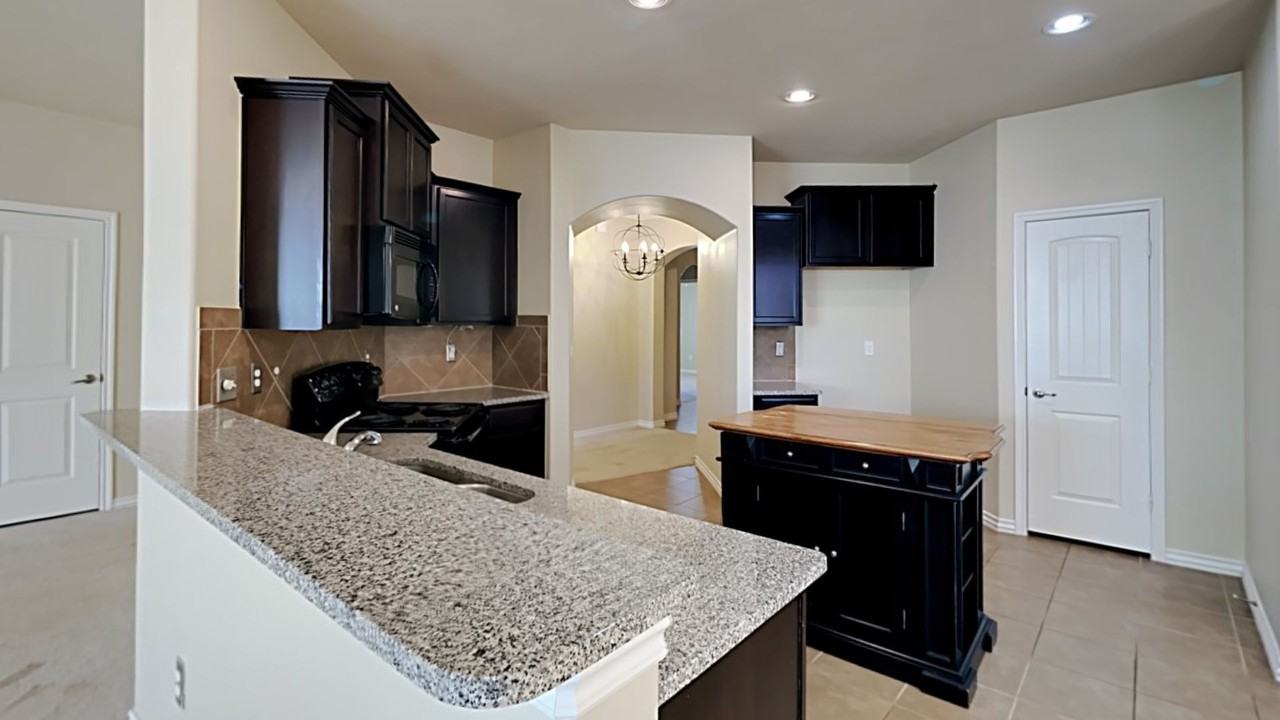 11004 Sw 38th Cir - Photo 4 of 21