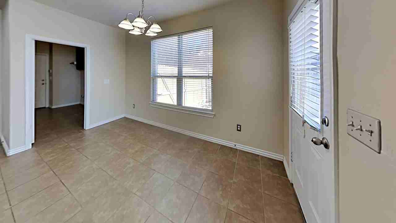 11004 Sw 38th Cir - Photo 6 of 21