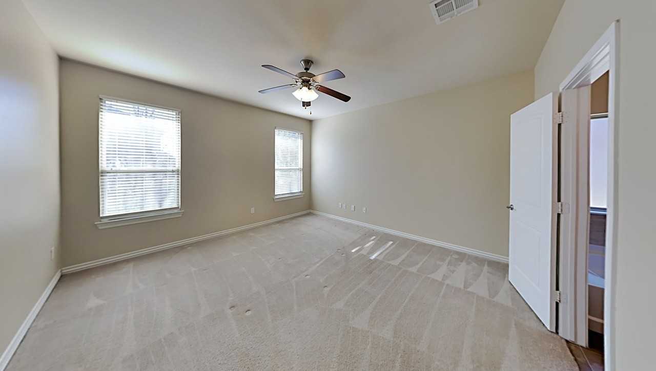 11004 Sw 38th Cir - Photo 7 of 21