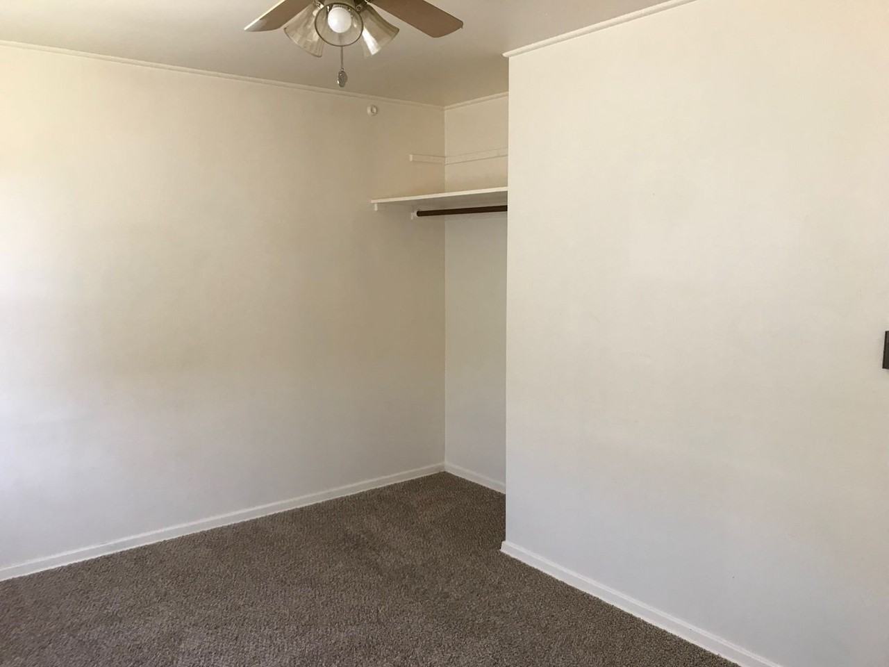 1500 Beacon Way S - Photo 2 of 7