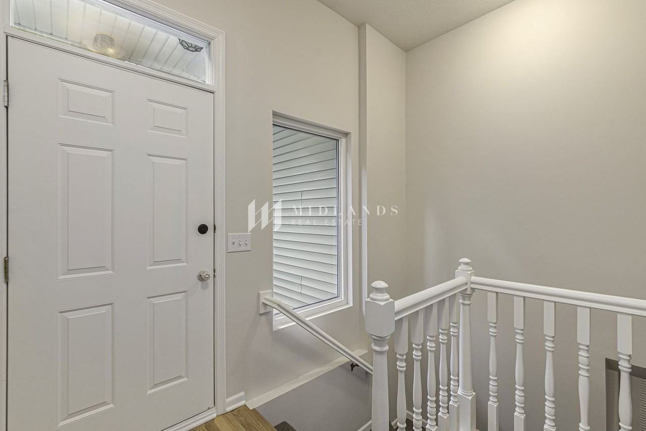 12902 S 36th St - Photo 2 of 16