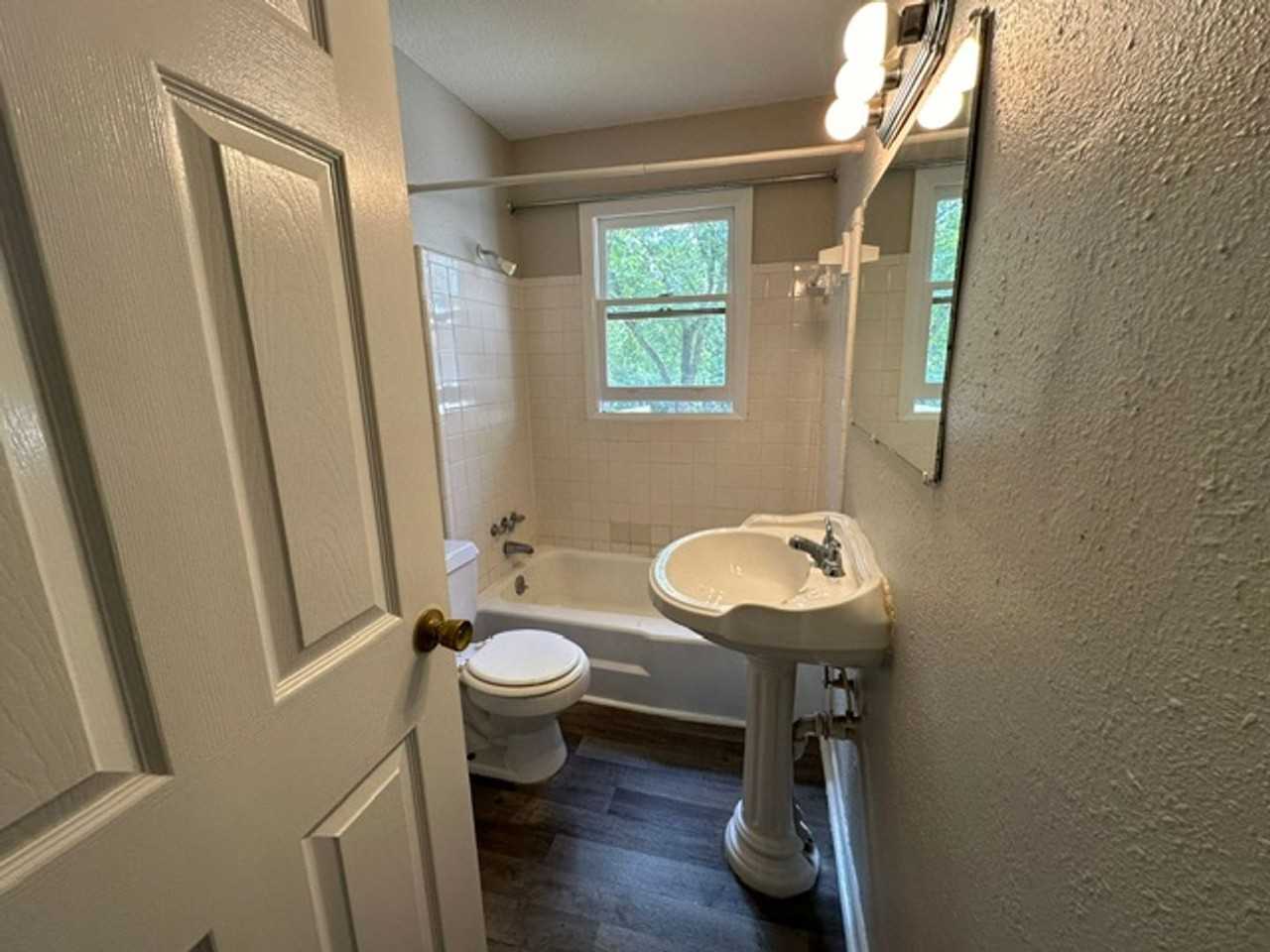 2339 2nd St - Photo 7 of 18