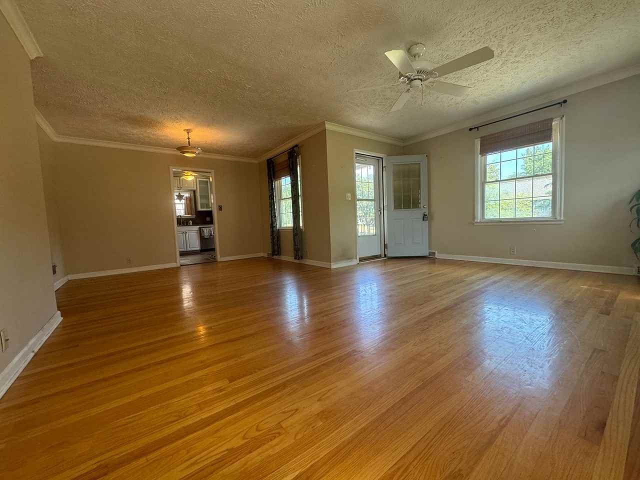 1308 N 52nd St - Photo 3 of 15