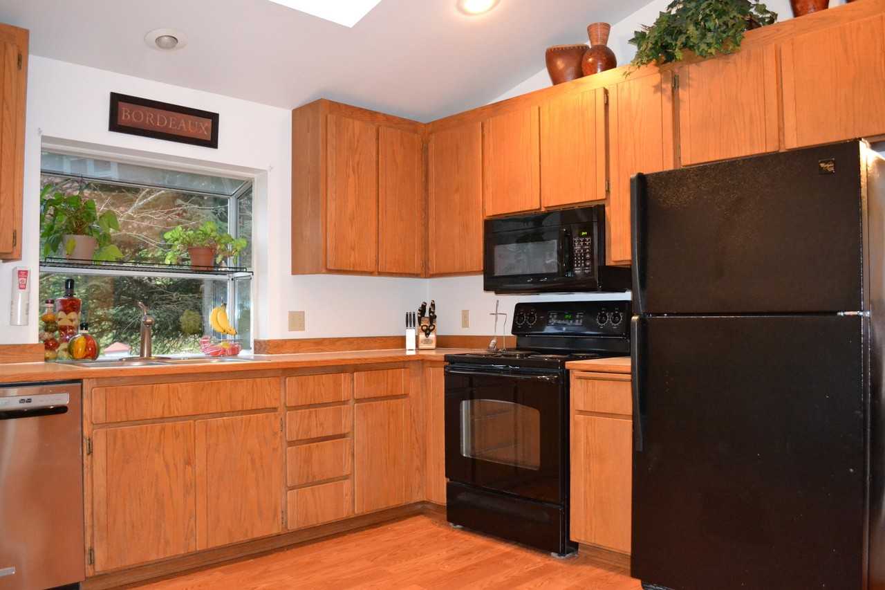 32621 20th Ave Sw - Photo 6 of 16