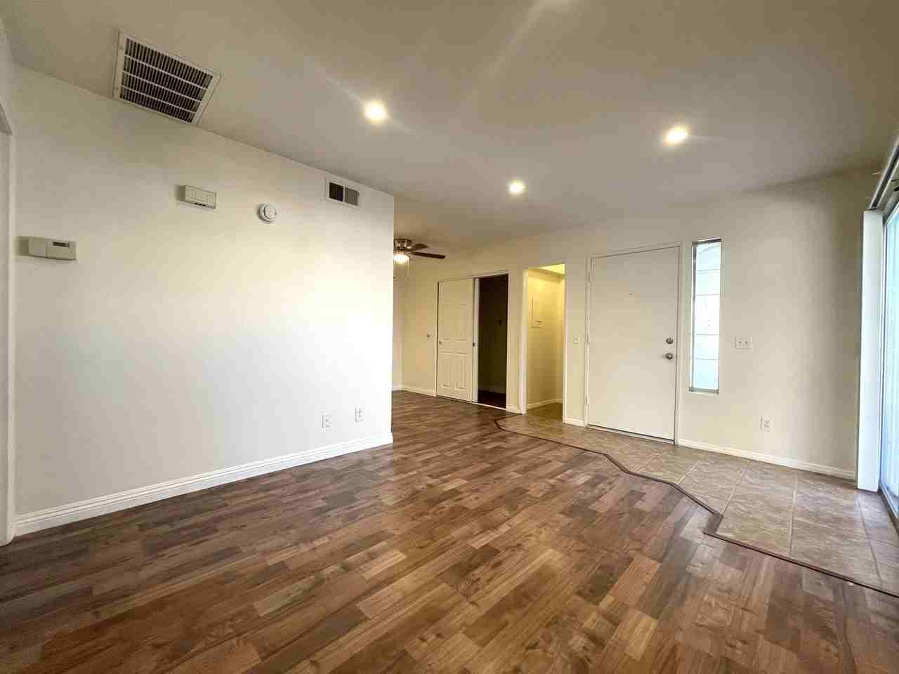 1292 Sunflower Cir N - Photo 3 of 13