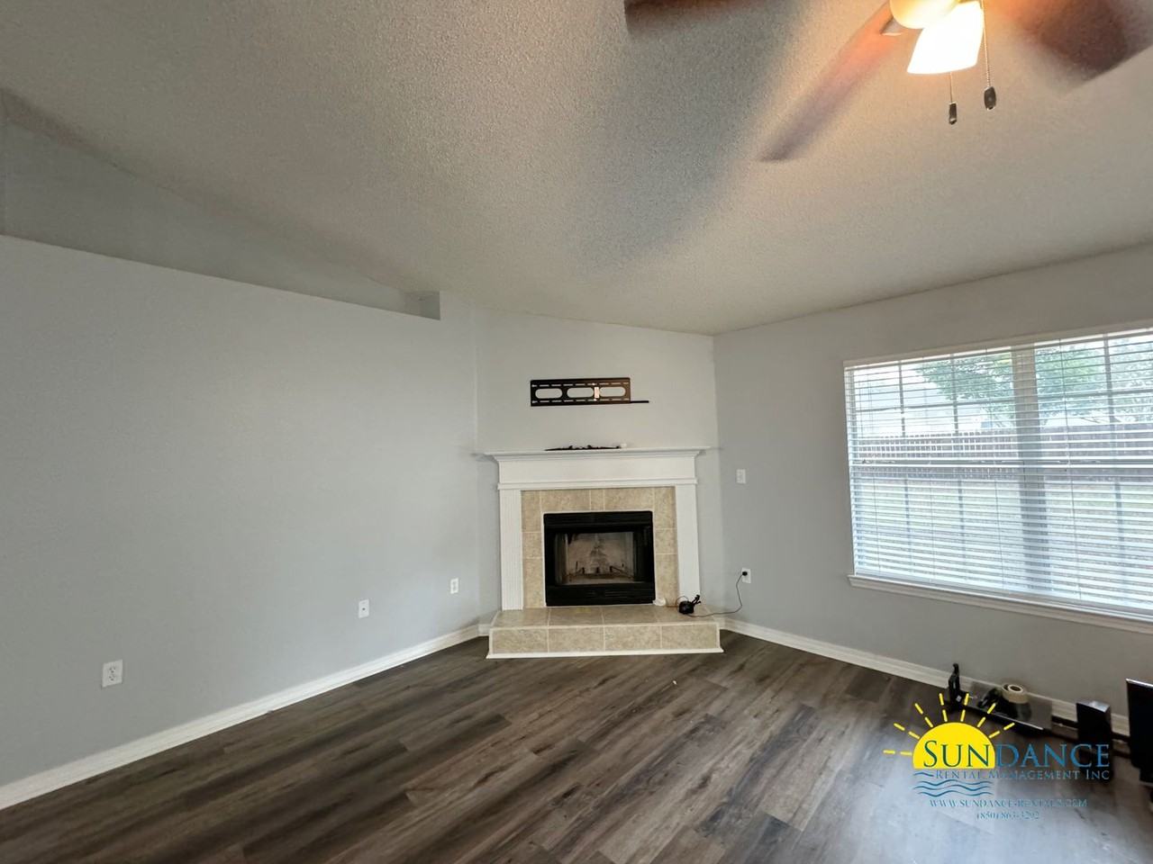 139 Strike Eagle Dr - Photo 3 of 21