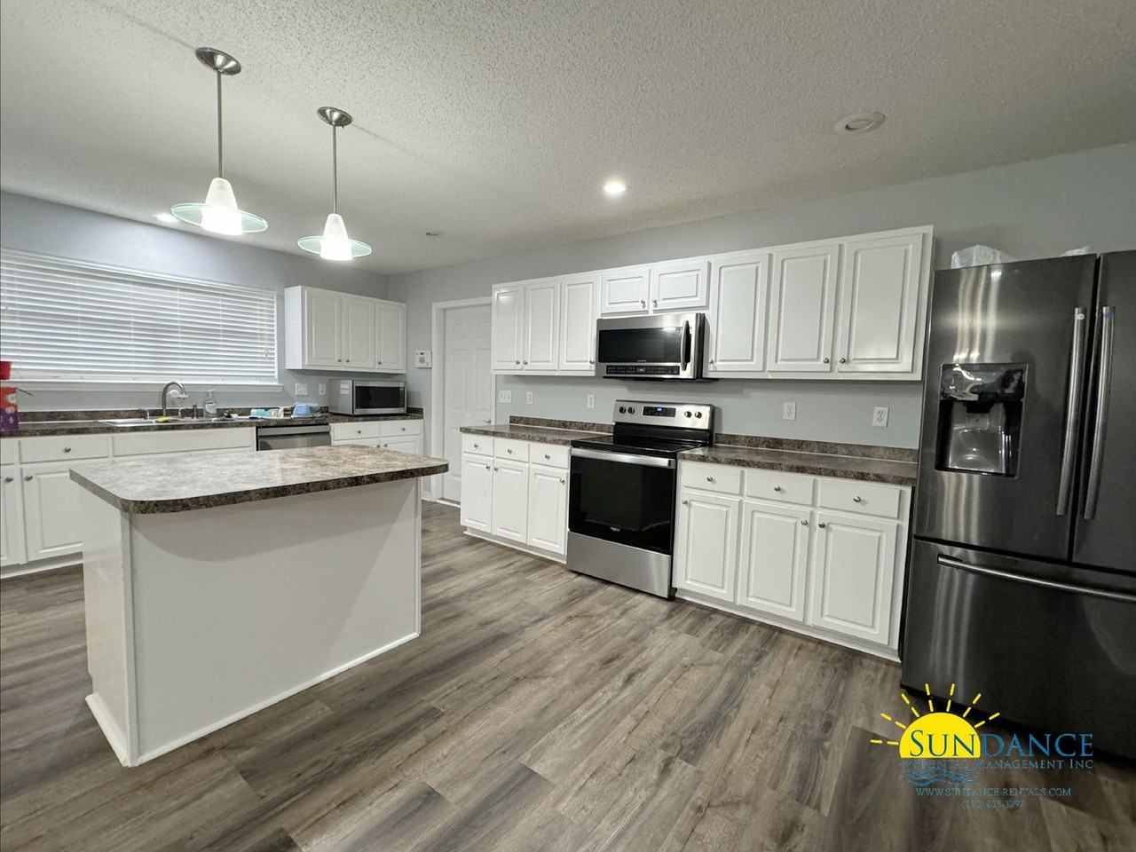 139 Strike Eagle Dr - Photo 4 of 21