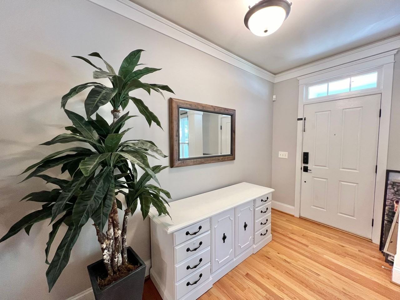 105 Edgepine Dr - Photo 2 of 29