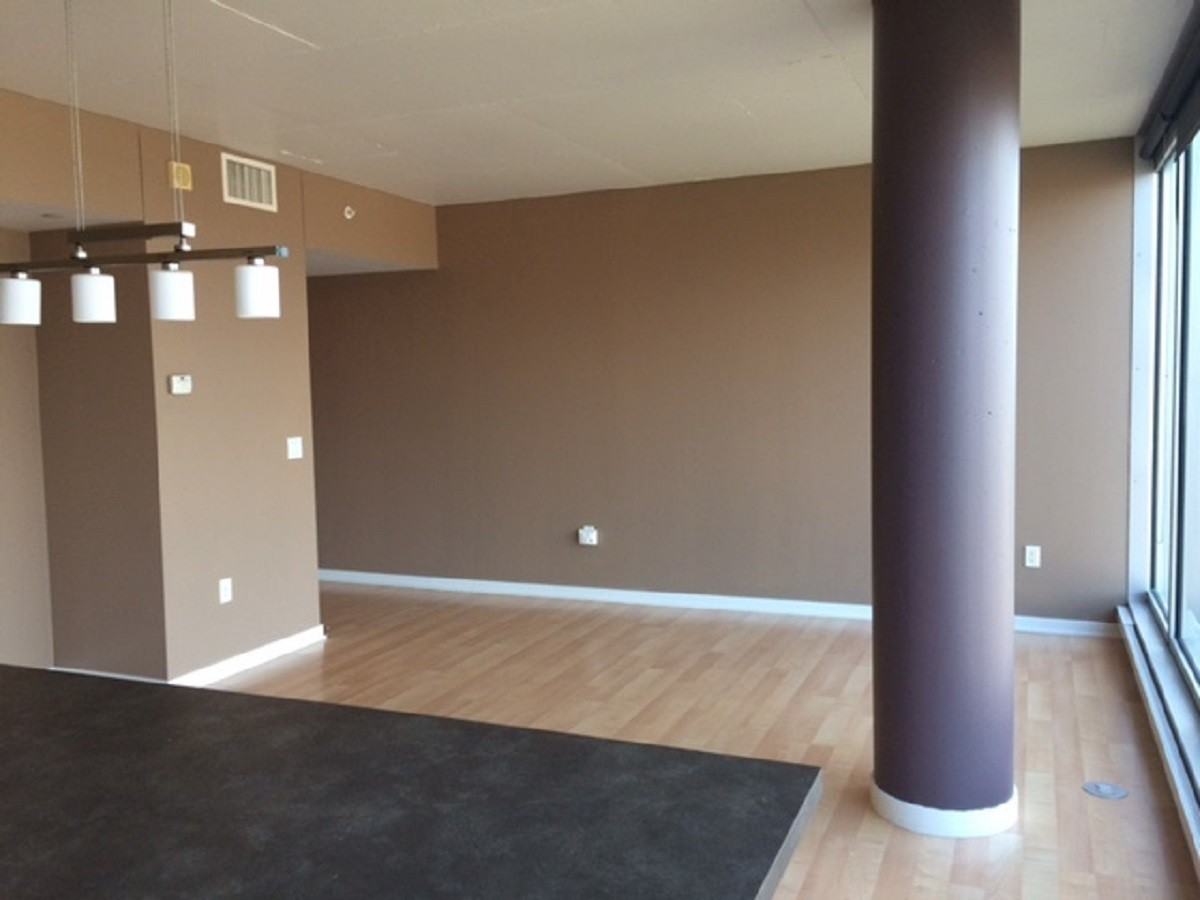 8161 33rd Avenue South - Photo 3 of 11