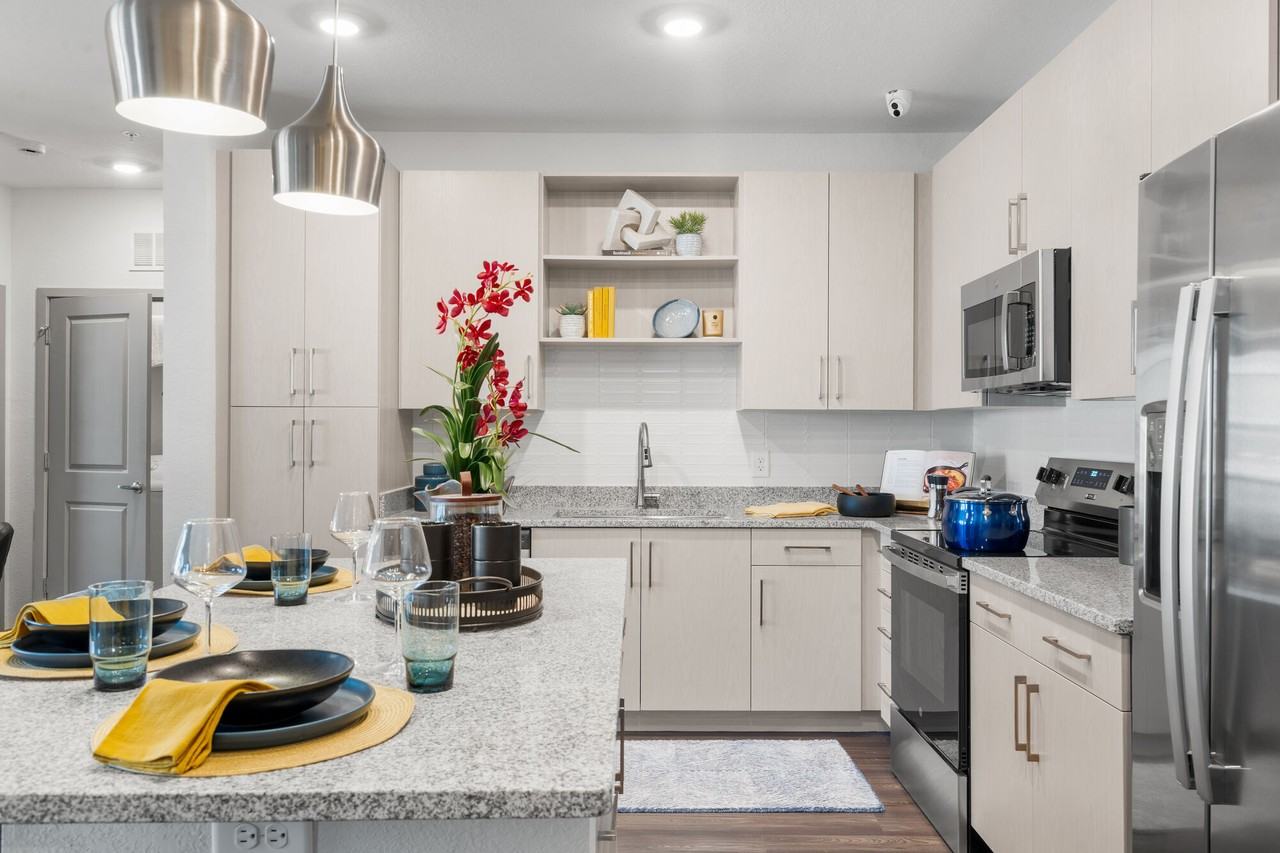 Brio Parc - Photo 5 of 50