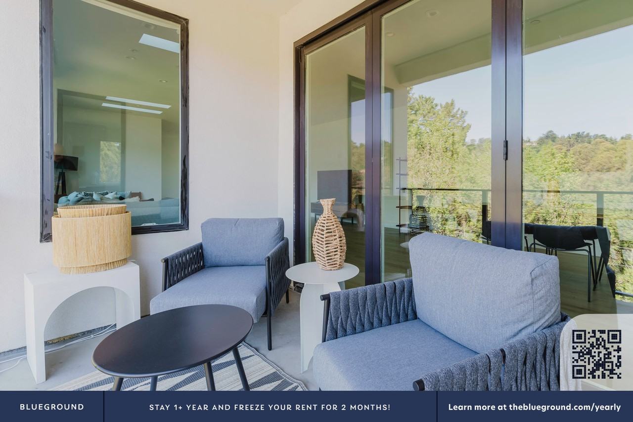 6380 Westover Drive - Photo 7 of 46