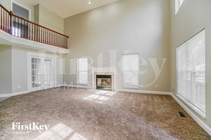 2895 Gablewood Dr - Photo 3 of 15