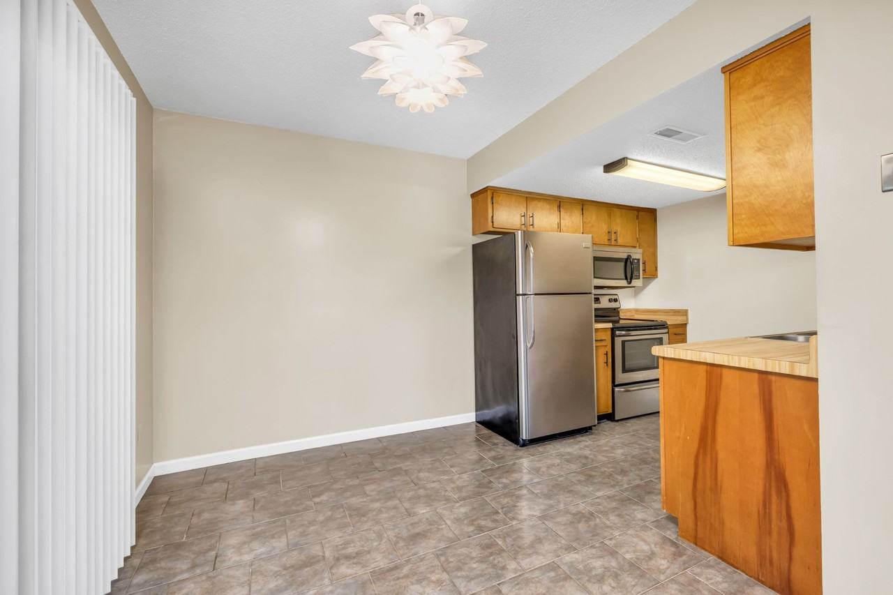 3634 Monte Vista Dr #3634 - Photo 4 of 12