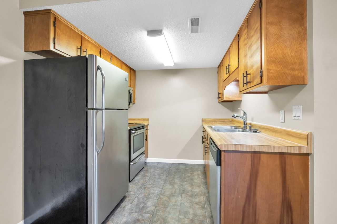 3634 Monte Vista Dr #3634 - Photo 5 of 12