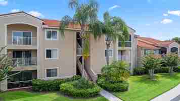 featured image of 1640 N 42nd Cir #208