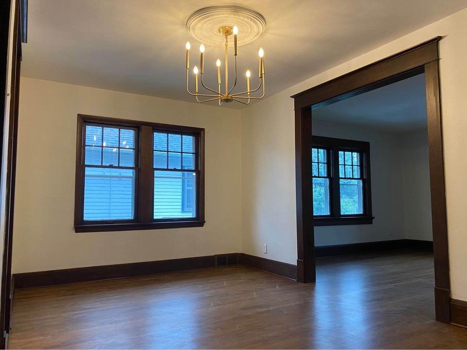 1234 Porlier St #2 - Photo 3 of 18