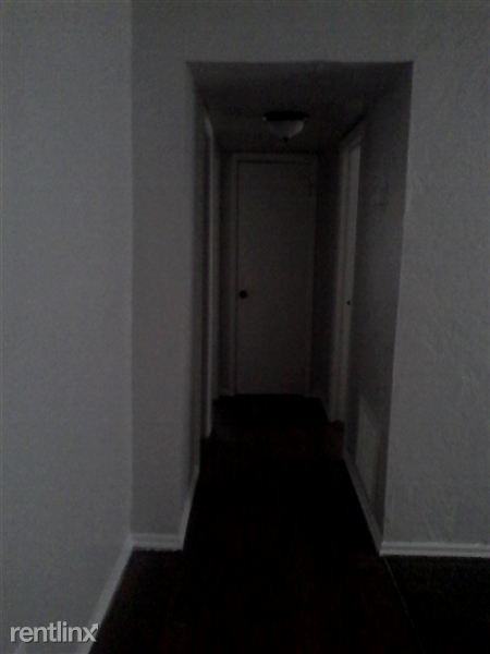 Garden Square Apartments - Photo 3 of 9